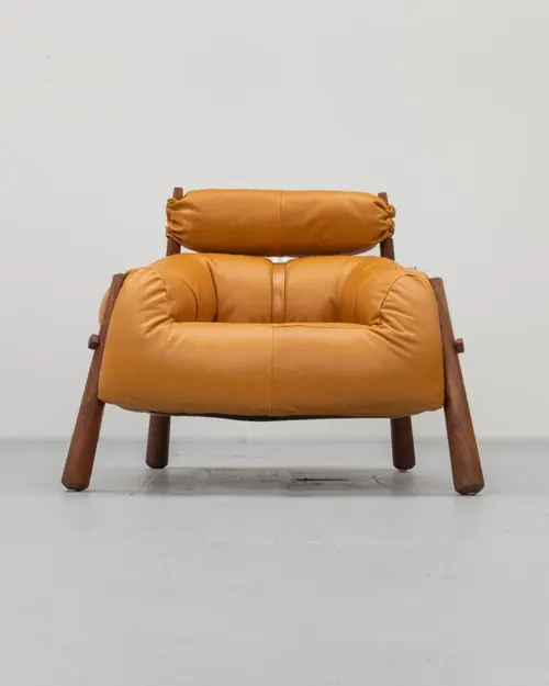 MP-81 Armchair