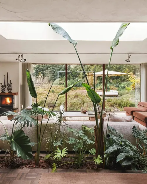 Modernist Bungalow, Central Holland